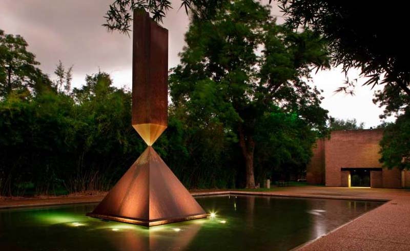 Broken Obelisk Houston