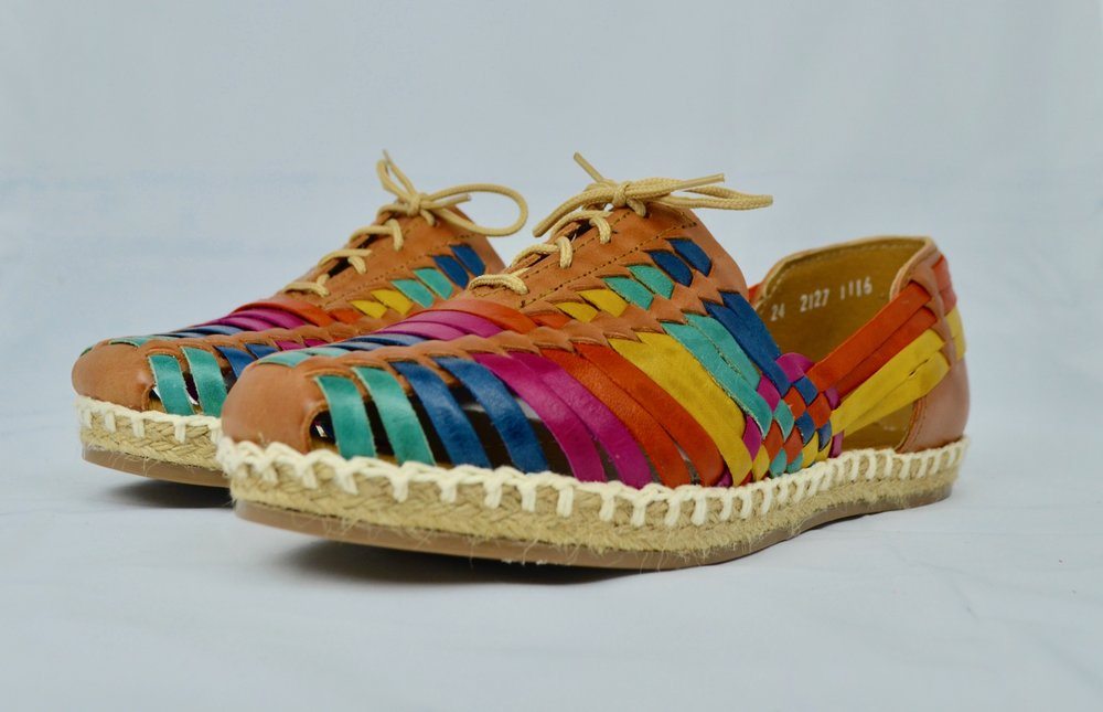Piñata Zapatos – Cool Finds