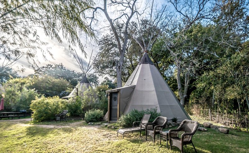 Tipi - Hill Country Glamping