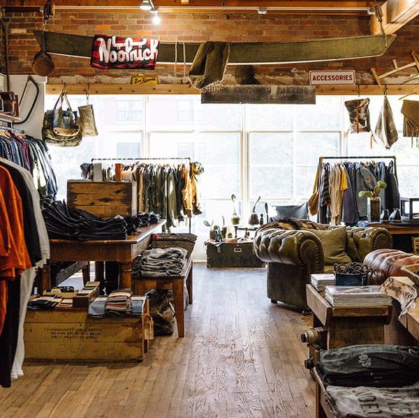 Best Texas Shops for Guys – College Suitcase – Shop Across Texas